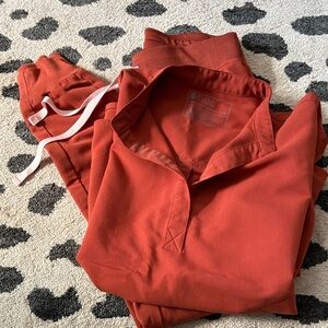 Figs Bold Red Scrub Ensemble